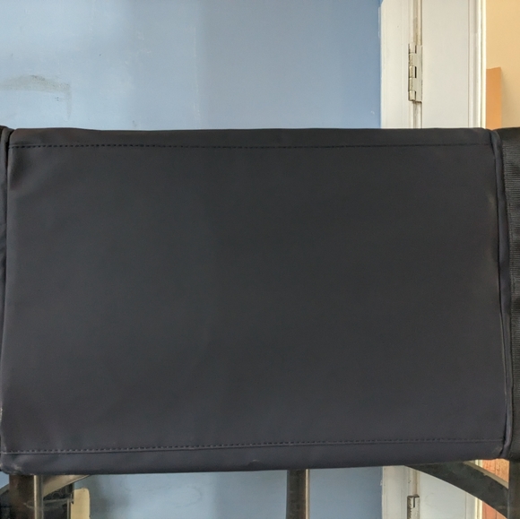 Versace - Picture 15 of 15